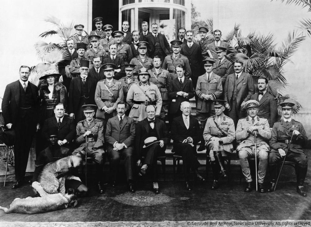 Gertrude Bell in the group photo at the Caire Conference.